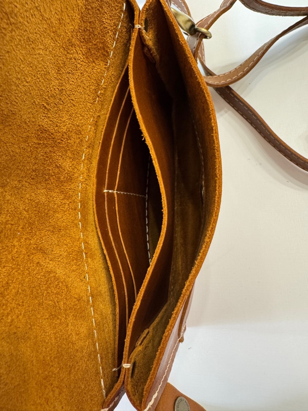 Portland Leather Envelope Convertible Crossbody - Picture 7 of 8